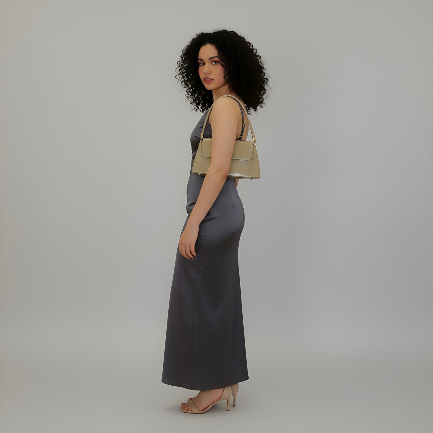 SERENE - Top Handle Shoulder Bag in Green