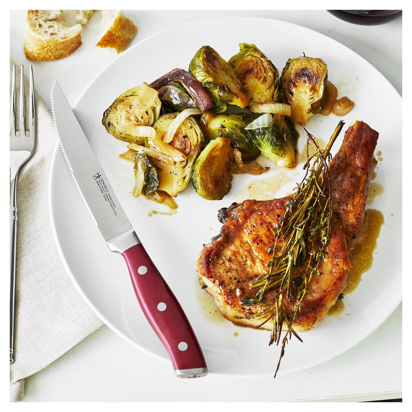 HENCKELS Forged Accent 4 Piece Steak Set, Red-2