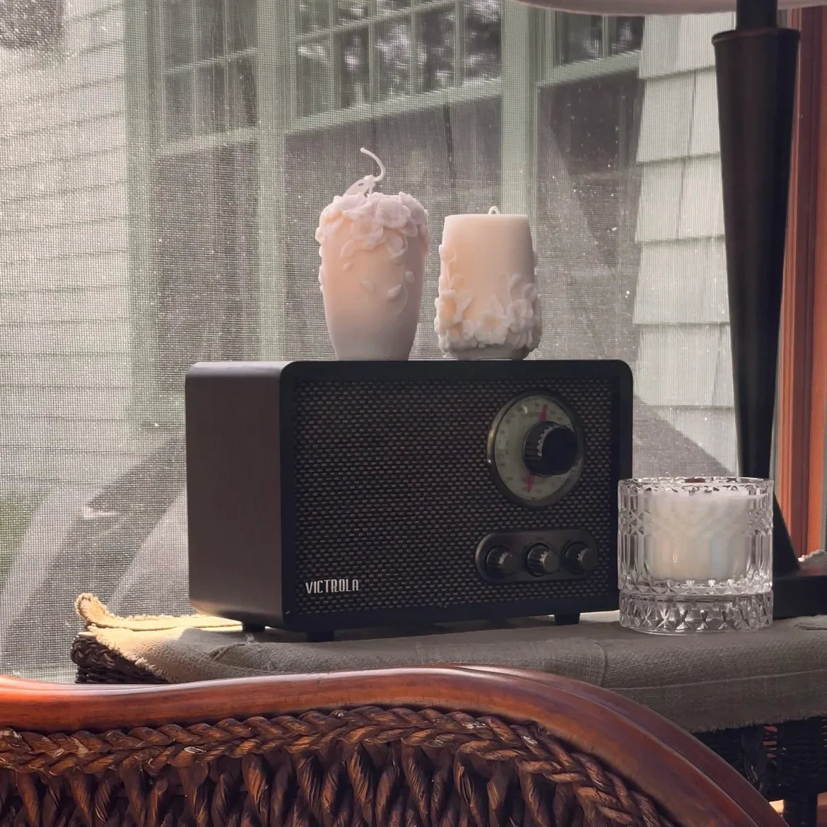 Sprouting Floral Pillar