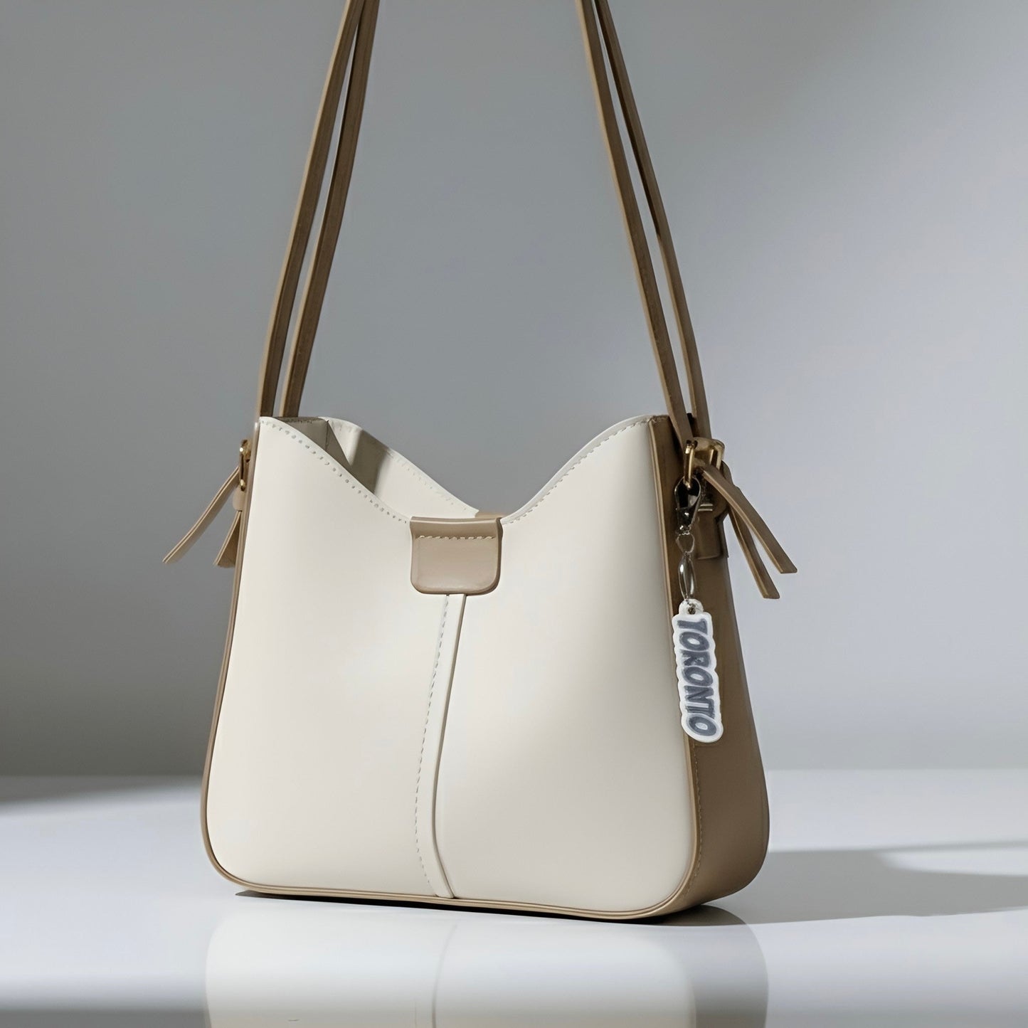 Customizable Name Tag Bag Charm – Personalized Keychain for Travel Lovers