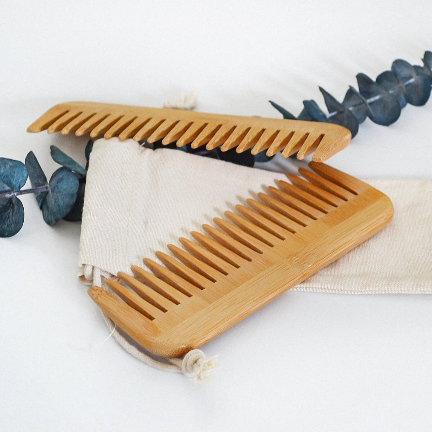 Natural Bamboo Wide Tooth Comb-Zero Waste Detangeling Comb-With Organic Cotton Pouch