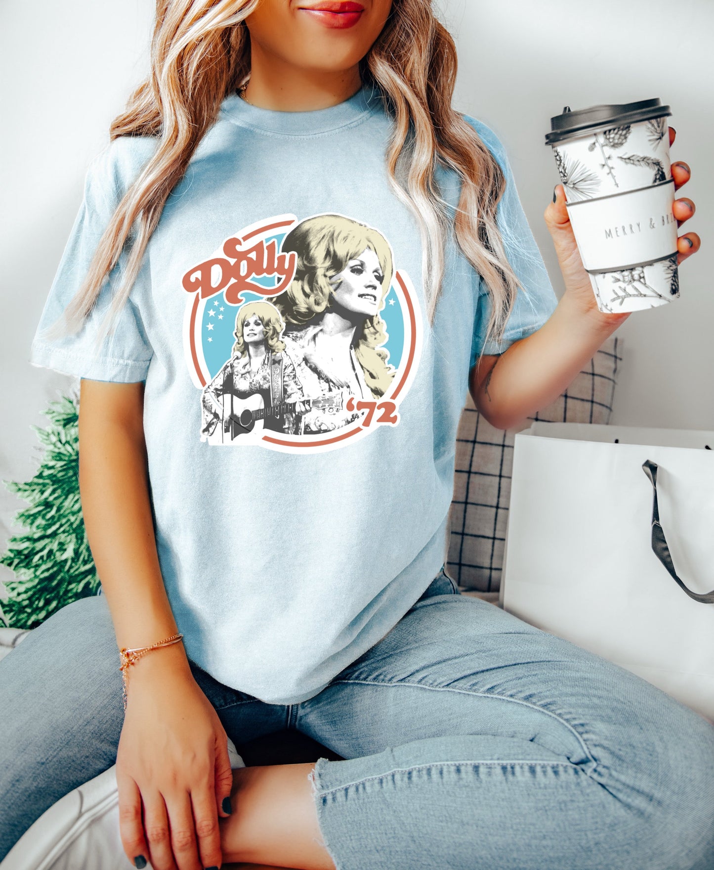 Vintage '72 Dolly - Comfort Tee-3