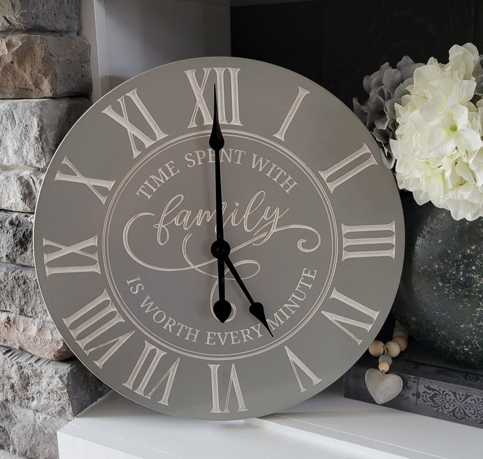 Family Engraved Clock-3