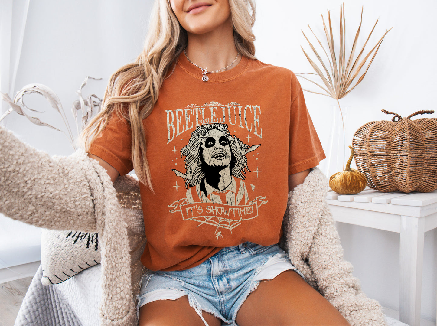 BEETLEJUICE, It’s Showtime-2