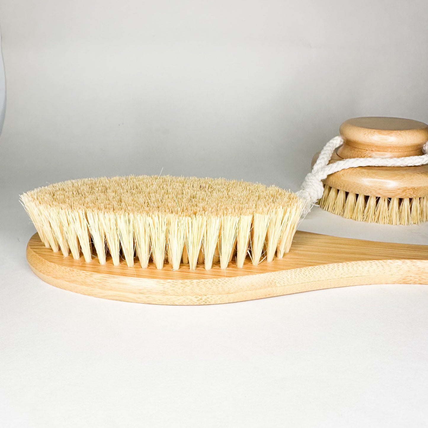 Natural Bamboo Dry Body Brush with Organic Sisal Bristles-2