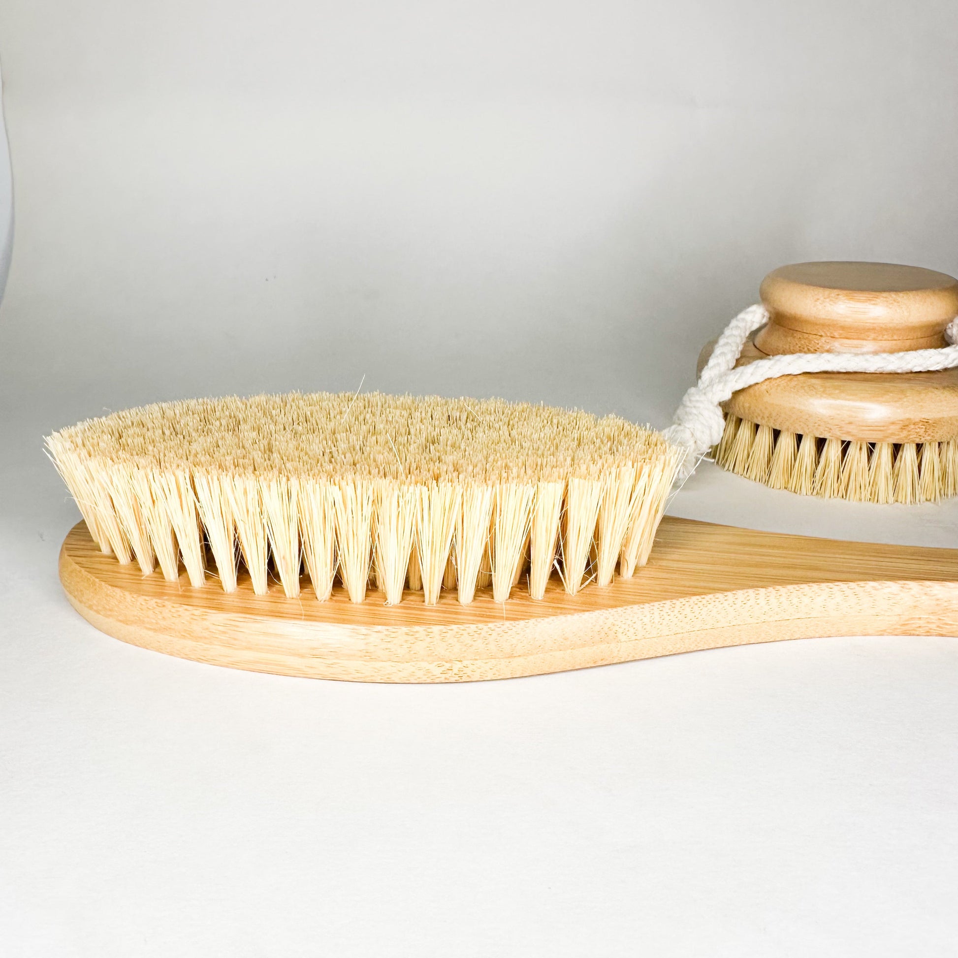 Natural Bamboo Dry Body Brush with Organic Sisal Bristles-2