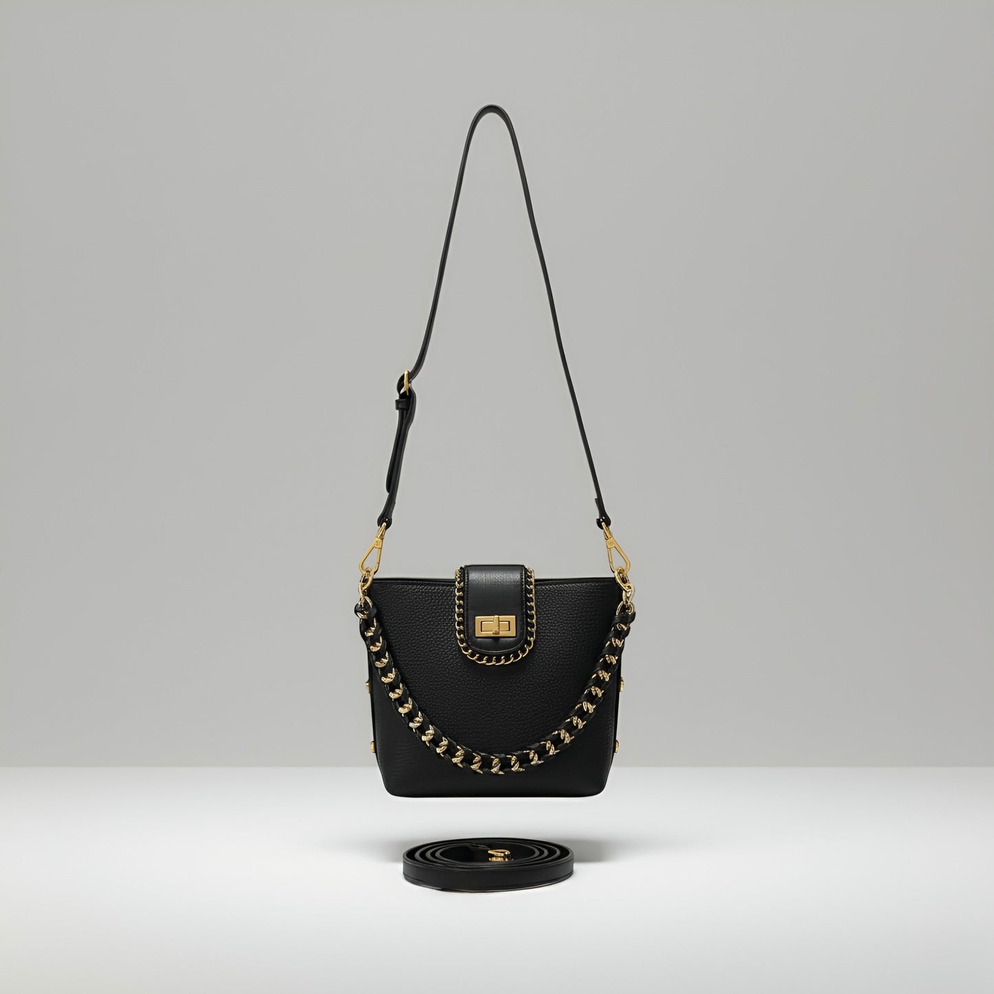 Cosmo Bag – Sophisticated Vegan Leather Crossbody